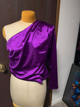 Load image into Gallery viewer, One Shoulder Top