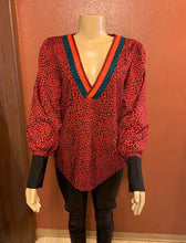 Load image into Gallery viewer, Animal Print Long Sleeve Shirt
